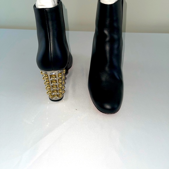 Christian Louboutin Vasa Booty with chrome and gold heels. - Picture 5 of 11